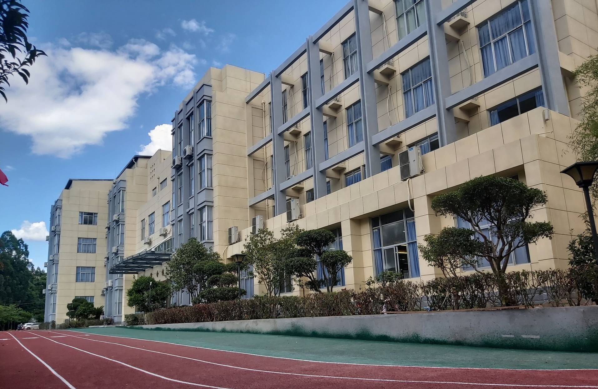 福建工程学院铜盘校区综合楼