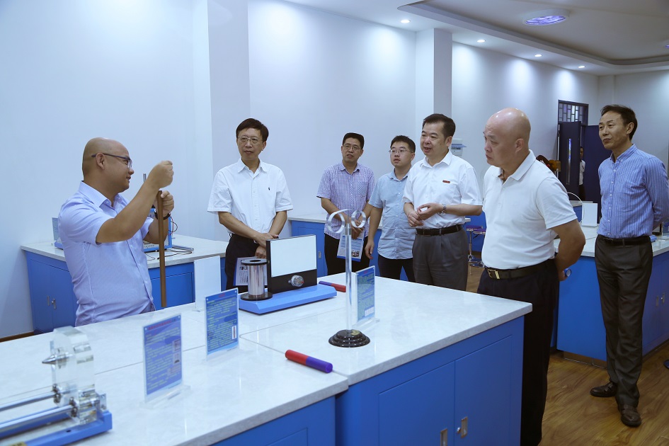 实地走访考察 实地走访考察
