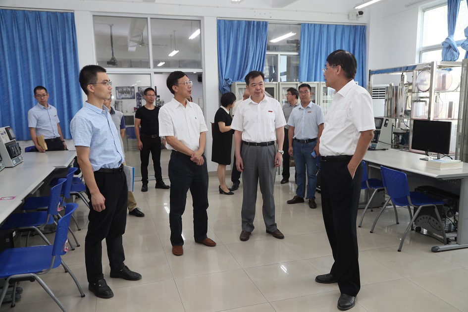 实地走访考察 实地走访考察